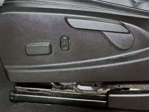 Used 2020 Chevrolet Colorado ZR2 image 22