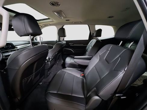 New 2025 Kia Telluride S image 26