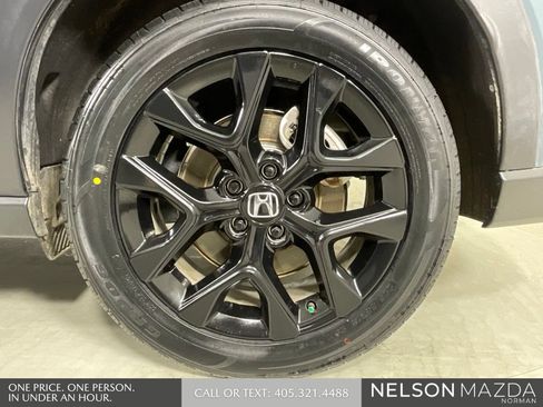 Used 2024 Honda HR-V Sport image 10