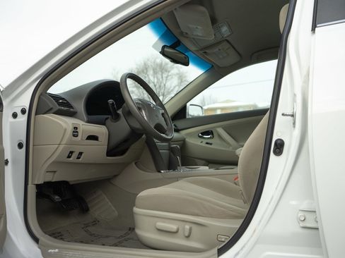 Used 2008 Toyota Camry Hybrid image 13
