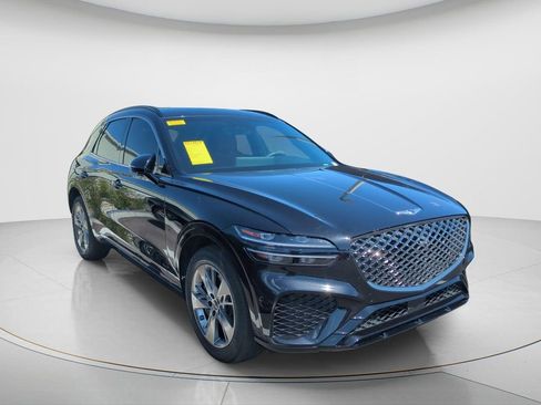 Used 2022 Genesis GV70 3.5T Sport w/ Sport Advanced Package AWD/4WD image 3