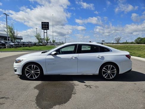 Used 2021 Chevrolet Malibu LT image 4