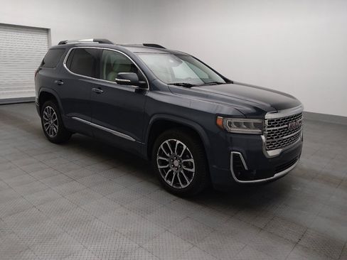 Used 2020 GMC Acadia Denali w/ Technology Package FWD image 11
