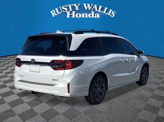 New 2026 Honda Odyssey Touring video 2