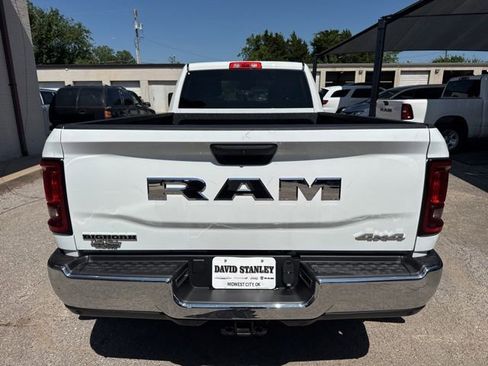 New 2026 RAM 3500 Big Horn AWD/4WD image 5