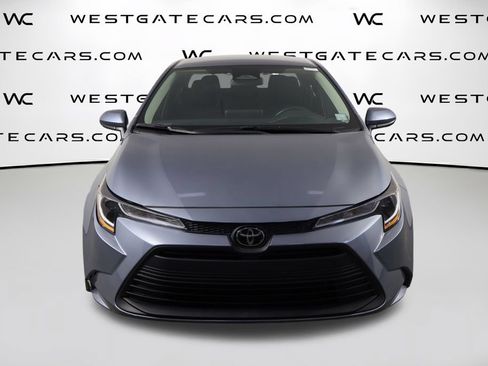Used 2024 Toyota Corolla LE FWD image 2