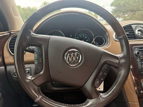 Used 2017 Buick Enclave Leather AWD/4WD image 20