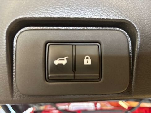 Certified 2023 Nissan Rogue SL AWD/4WD image 25