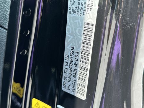 Used 2022 Jeep Wrangler Unlimited Sahara w/ Cold Weather Group image 35