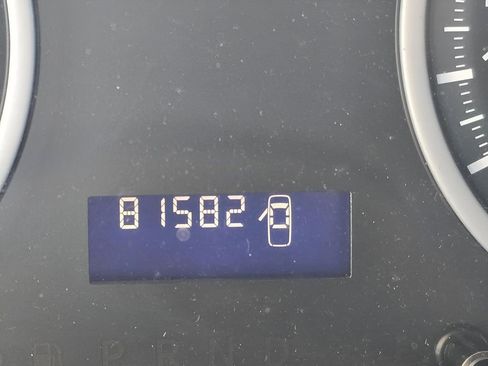 Used 2011 RAM 1500 ST w/ ST Popular Equipment Group AWD/4WD image 46