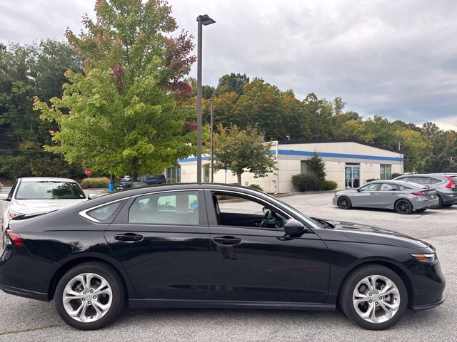 Used 2024 Honda Accord LX image 9