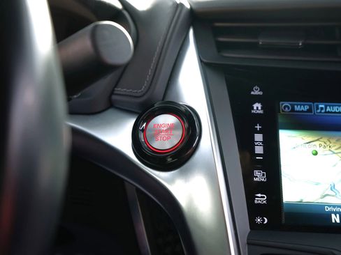 Used 2020 Acura NSX image 24