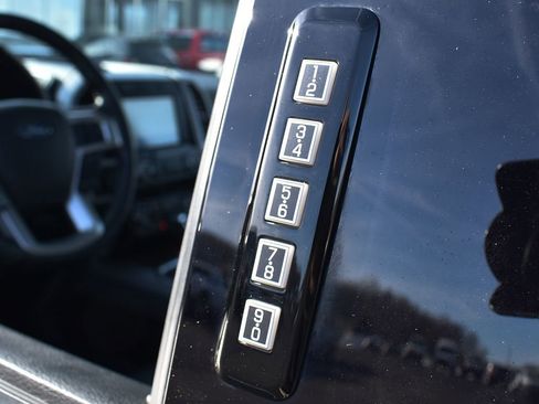 Used 2020 Ford F150 Lariat w/ Equipment Group 502A Luxury image 19