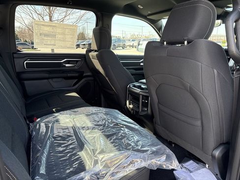 New 2026 RAM 1500 Big Horn AWD/4WD image 12