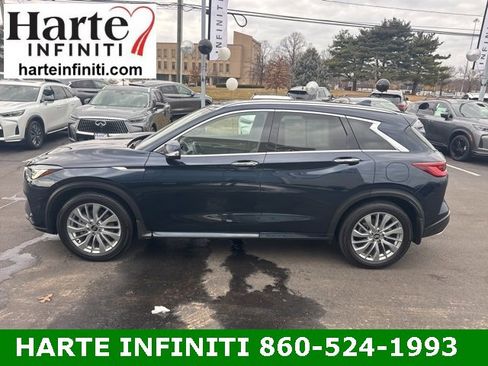 Certified 2025 INFINITI QX50 Luxe image 8