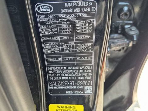 Used 2026 Land Rover Range Rover Evoque S AWD/4WD image 24