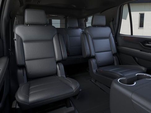 New 2026 GMC Yukon Denali w/ Denali Reserve Package image 17