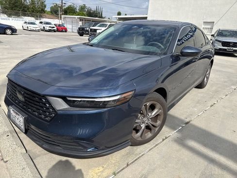 Used 2023 Honda Accord EX image 1