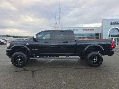 Used 2019 RAM 3500 Laramie image 2