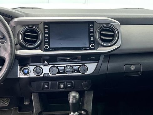 Used 2023 Toyota Tacoma SR5 AWD/4WD image 15