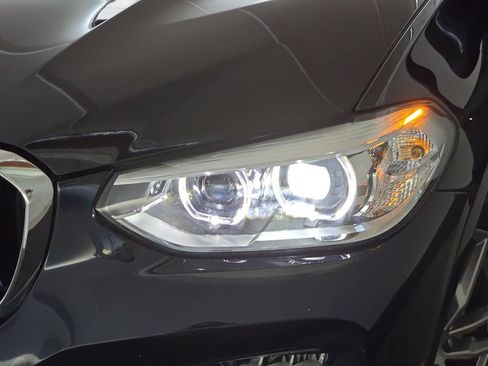 Used 2021 BMW X3 xDrive30i w/ M Sport Package AWD/4WD image 33