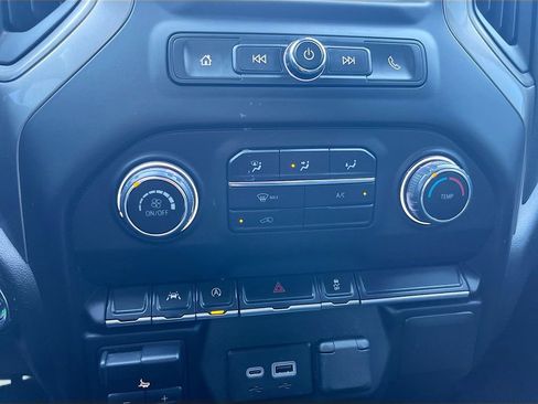 Used 2025 Chevrolet Silverado 1500 W/T w/ Trailering Package AWD/4WD image 15