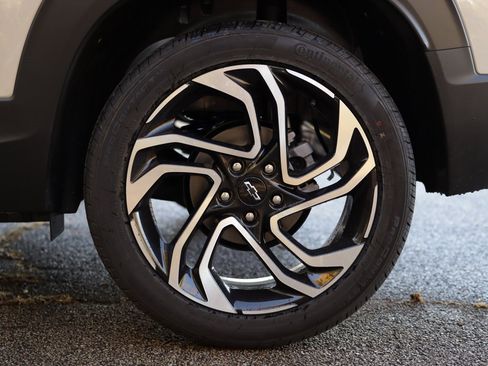 New 2026 Chevrolet TrailBlazer RS w/ Driver Confidence Package image 37