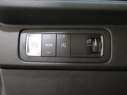 Used 2025 Chevrolet Traverse RS w/ LPO, Floor Liner Package FWD image 20