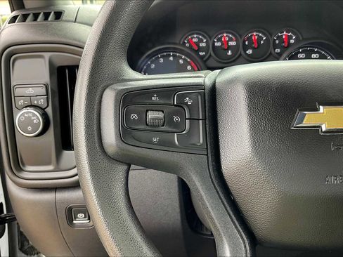 Used 2024 Chevrolet Silverado 1500 Custom image 49
