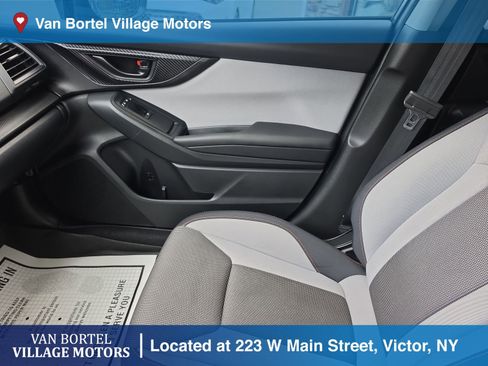 Used 2021 Subaru Crosstrek 2.0i Premium AWD/4WD image 21