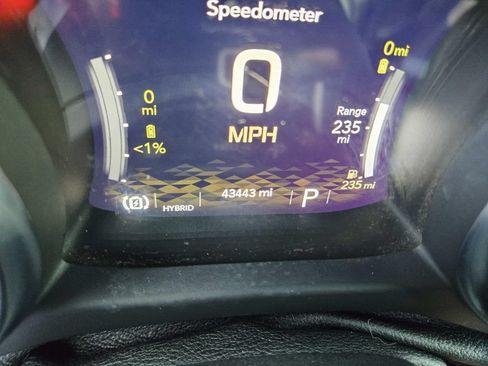 Certified 2021 Jeep Wrangler Unlimited Sahara w/ Dual Top Group AWD/4WD image 27
