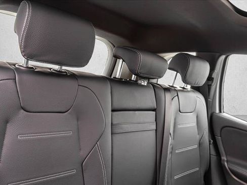 New 2026 Mercedes-Benz GLB 35 AMG 4MATIC image 27