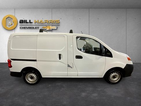 Used 2018 Nissan NV200 S w/ Back Door Glass Package image 9