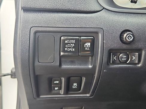 Used 2013 Lexus IS 250C image 19