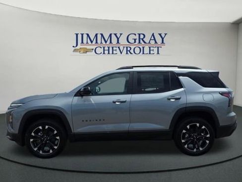 New 2026 Chevrolet Equinox RS FWD image 2