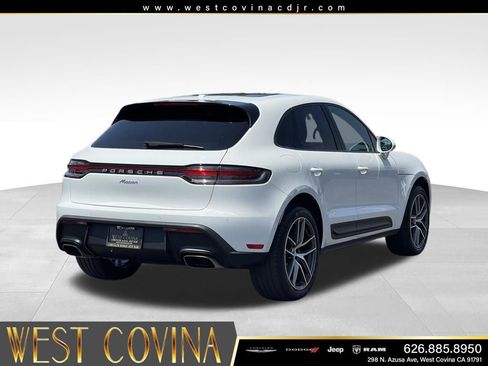 Used 2023 Porsche Macan AWD/4WD image 5