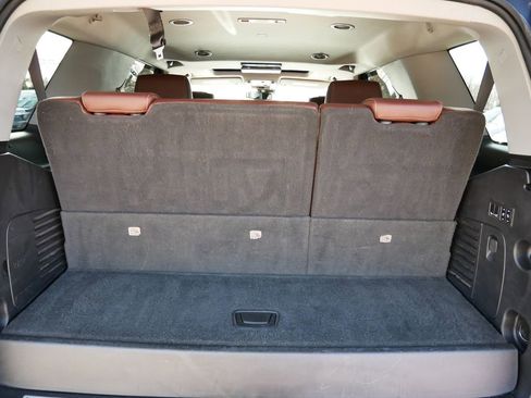 Used 2020 Chevrolet Tahoe Premier w/ Premier Plus Edition image 15