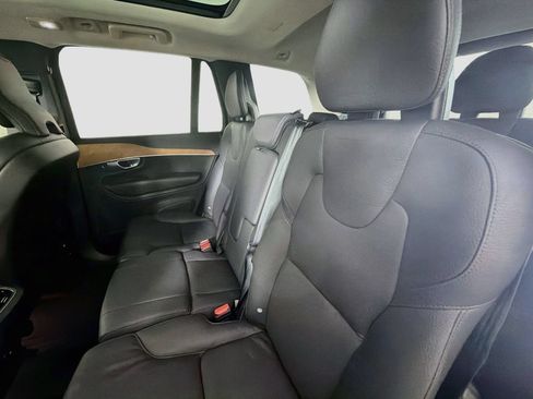 Certified 2024 Volvo XC90 B5 Plus w/ Protection Package Premier AWD/4WD image 26