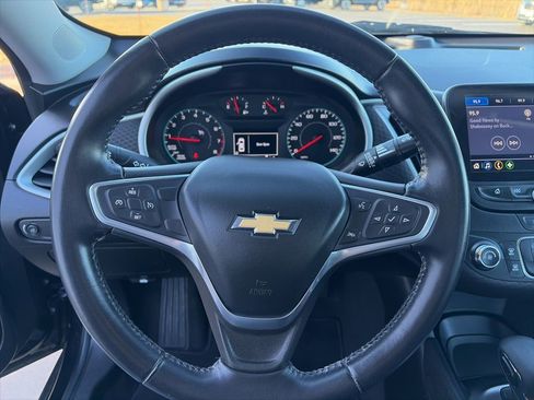 Certified 2022 Chevrolet Malibu RS image 14