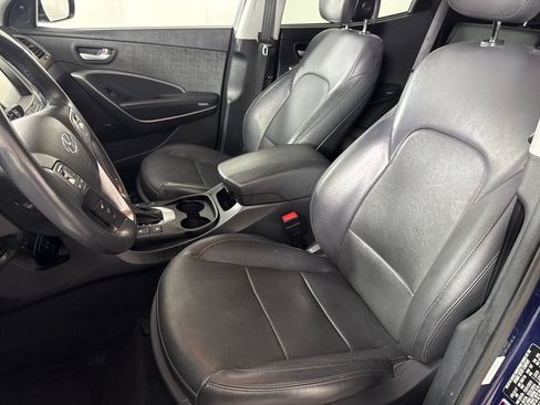Used 2018 Hyundai Santa Fe Sport w/ Cargo Package FWD image 11