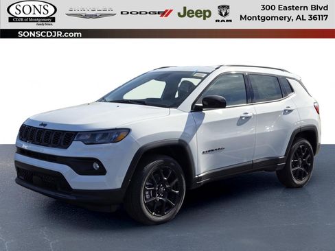 New 2026 Jeep Compass Latitude image 1