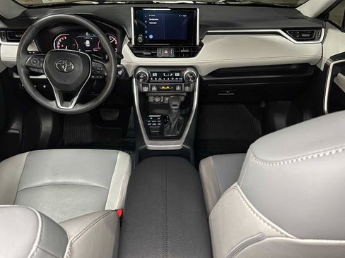 Used 2025 Toyota RAV4 XLE Premium w/ Weather Package AWD/4WD image 39