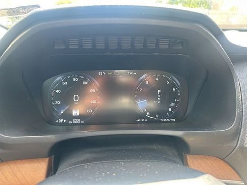 Used 2021 Volvo XC90 T6 Momentum w/ Climate Package AWD/4WD image 12
