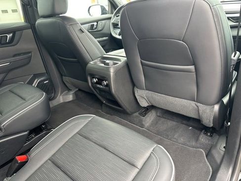 Used 2025 Buick Enclave Sport Touring image 46