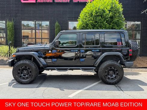 Used 2019 Jeep Wrangler Unlimited Sahara w/ Quick Order Package 24M Moab AWD/4WD image 9