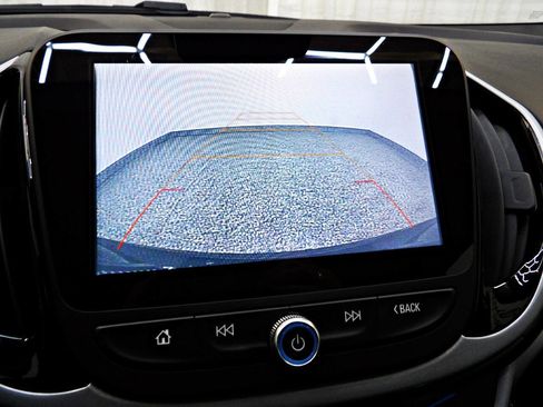 Used 2018 Chevrolet Volt LT w/ Comfort Package image 16