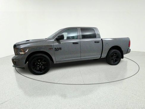 Used 2022 RAM 1500 Express w/ Ceramic Grey Express Package AWD/4WD image 3