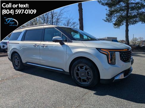 Used 2025 Kia Carnival SX image 1