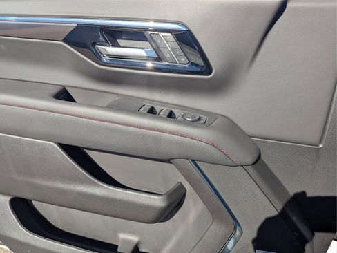 New 2026 Chevrolet Tahoe RST image 10