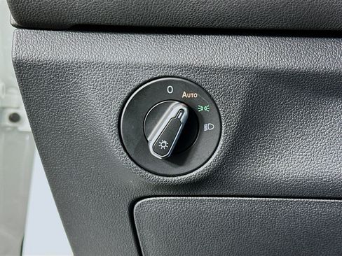 Used 2025 Volkswagen Jetta S image 17